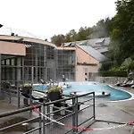 Cauterets, Thermes Et A Pied דירה *