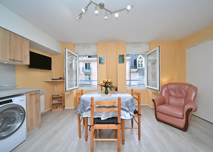 Cauterets, Thermes et ski à pied *