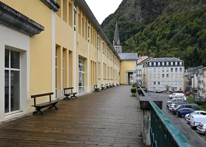 Appartement Cauterets, Thermes et ski à pied